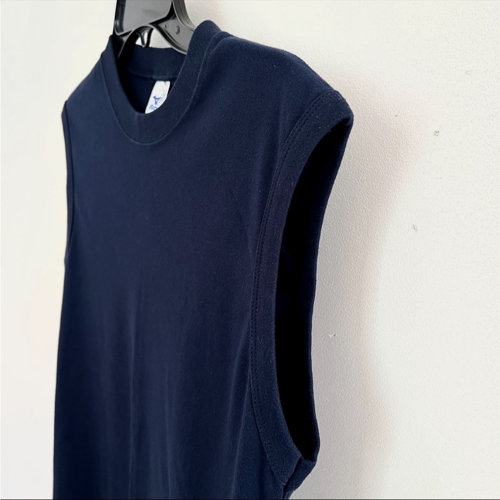 Mizuno Sleeveless Tank Top - Picture 5 of 6